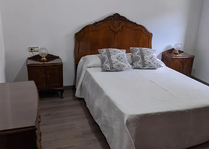 Pujolís Casa de Férias Santa Cecilia de Voltrega